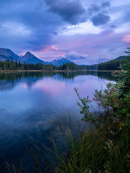 Pôr Sol Vista Bela Spillway Lake Kananaskis País — Fotografia de Stock