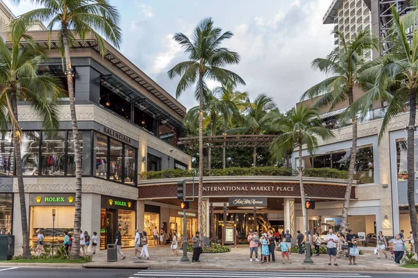 Honolulu Hawaii Marzo 2019 Exterior Del Mercado Internacional Waikiki Mercado — Foto de Stock