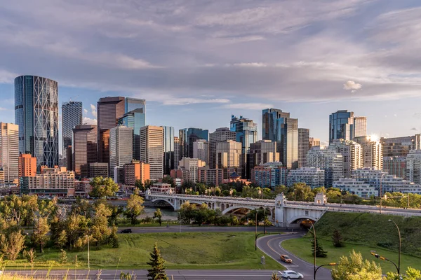Calgary Egy Nyári Este Alberta Kanada Városra — Stock Fotó