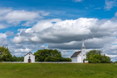 Batoche, Saskatchewan 'daki Aziz Antoine de Padoue Katolik Kilisesi.