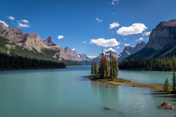 Spirit Island Maligne Lake Jasper National Park Alberta Canadá — Foto de Stock