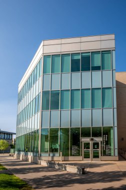 Calgary, Alberta - 4 Eylül 2020: Mount Royal Üniversitesi 'ndeki Bissett İşletme Okulu.