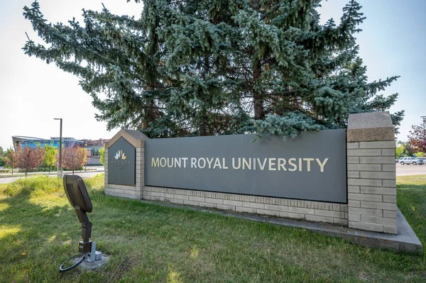 Calgary Alberta Setembro 2020 Sinal Entrada Para Mount Royal University — Fotografia de Stock