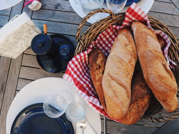 Basket Fresh Baked Bread Buns Wooden Table Restaurant — Stock Photo, Image