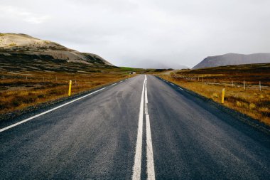 İzlanda'daki çok doğal yollar
