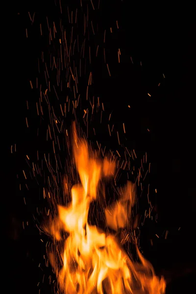 Feuerflamme Auf Schwarzem Hintergrund — Stockfoto
