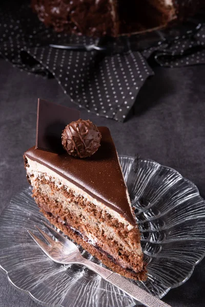 Шоколадний Торт Повітряне Печиво Вершки Вершками Шоколадом — стокове фото