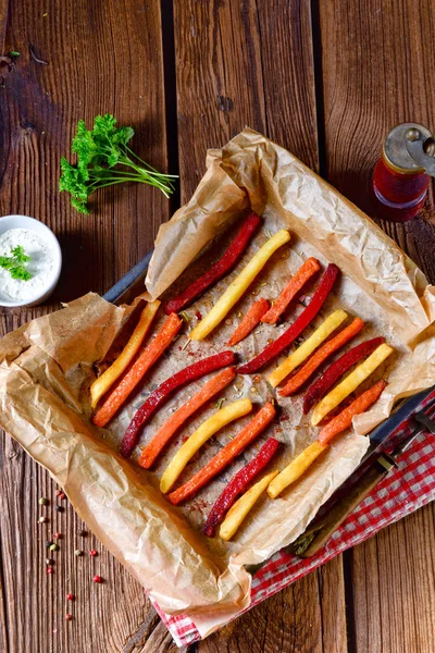 Färgglada Grönsaker Pommes Frites Från Ugnen — Stockfoto