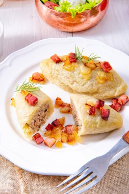 Lezzetli Cepelinai, bir özel Litvanya ve Polonya mutfağı.