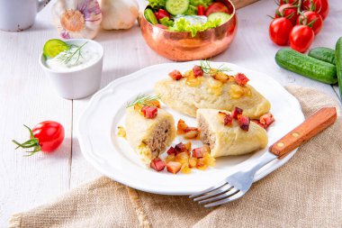 Rustik Cepelinai, özel Litvanya ve Polonya mutfağı.