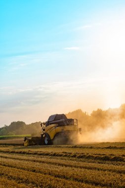 büyük gün batımı harman hasat birleştirmek