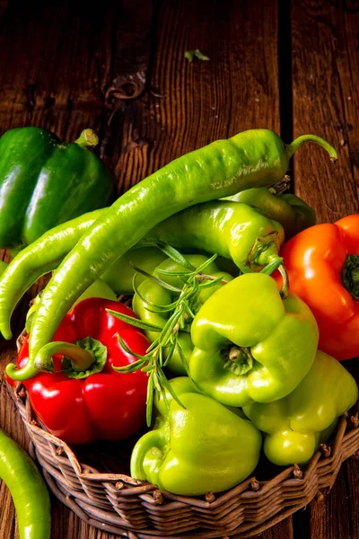Various Harvested Peppers Hot Peppers Basket — Stock Photo, Image