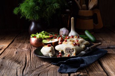 Rustik Cepelinai, özel Litvanya ve Polonya mutfağı