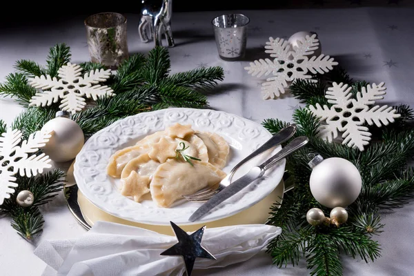 Vynikající Tradiční Plněné Polské Vánoční Pierogies — Stock fotografie