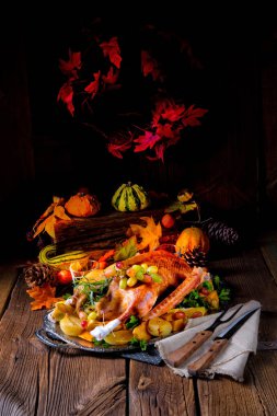 lezzetli çıtır tatlım kaz fırın metal tepsi 