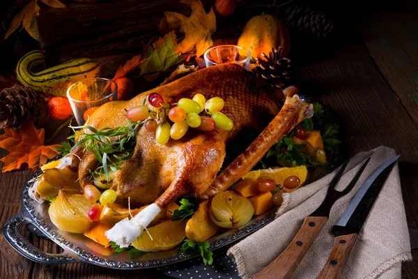 lezzetli çıtır tatlım kaz fırın metal tepsi 