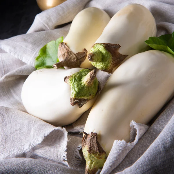 Ripe Fresh Eggplants Tablecloth Close — Stock Photo, Image