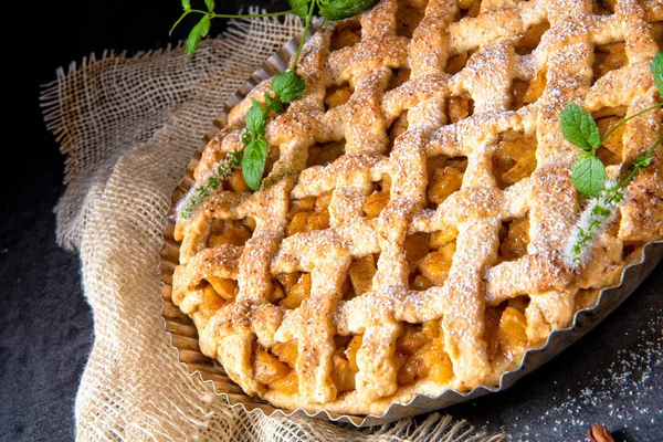 Tasty Apple Pie Lattice Upper Crust — Stock Photo, Image