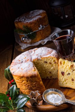 lezzetli hakiki İtalyan anne Noel panettone