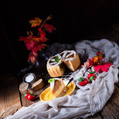 yakından görmek American Apple Pie bu elma gevrek kabuk ile - kaplı.