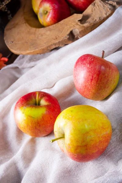 Resh Tasty European Crab Apples Rustic Background — Stock Photo, Image