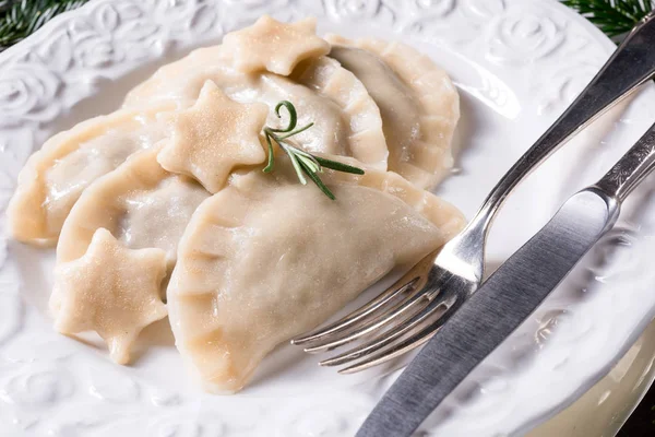 Polish Style Dumplings Filled Sauerkraut Mushrooms White Plate — Stock Photo, Image