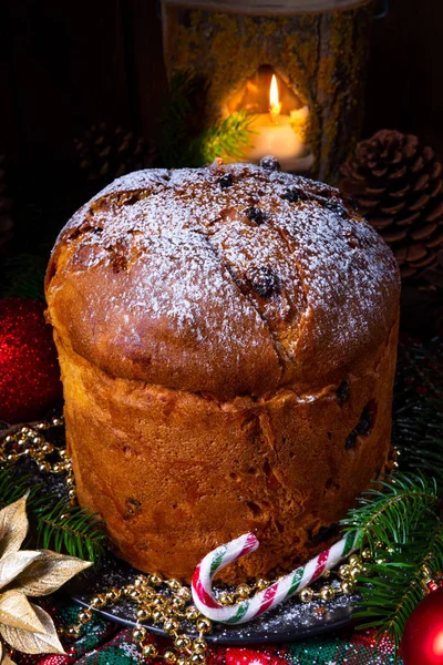 Delicious Genuine Italian Mum Christmas Panettone Close — Stock Photo, Image