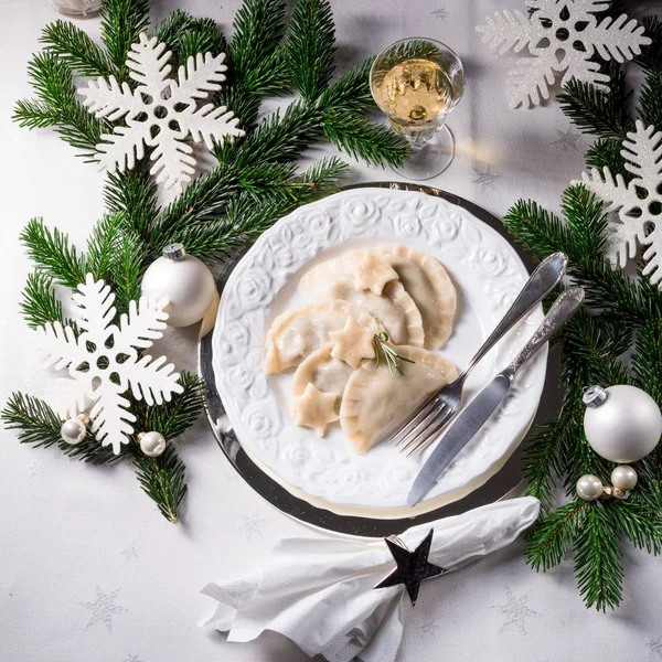 Polish Style Dumplings Filled Sauerkraut Mushrooms White Plate Christmas Decorations — Stock Photo, Image