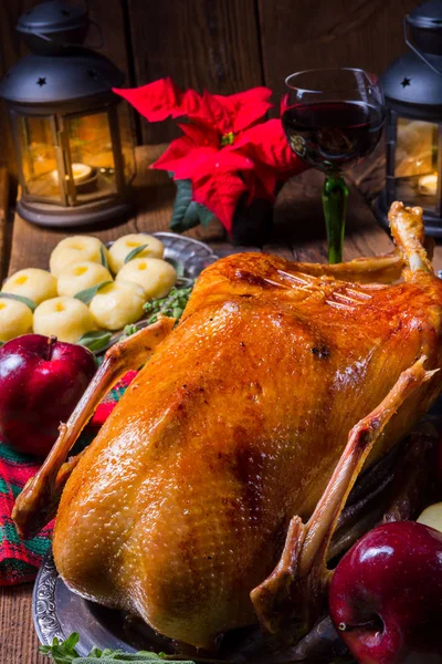 Festive Stuffed Roast Goose Red Apples — Stock Photo, Image