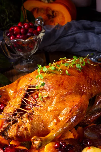 Tasty Duck Roasted Thyme Close — Stock Photo, Image