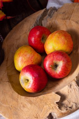 Malus Sylvestris, lezzetli Avrupa yaban elması,