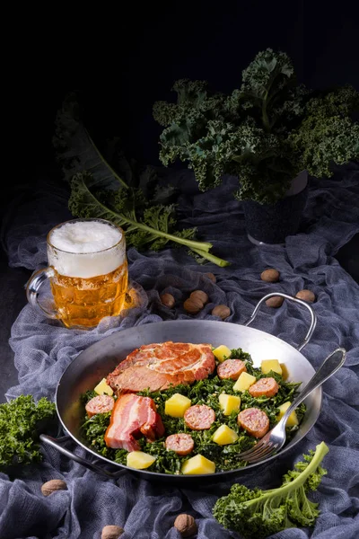 Deliciosa Couve Pan Com Pinkel Kassler — Fotografia de Stock