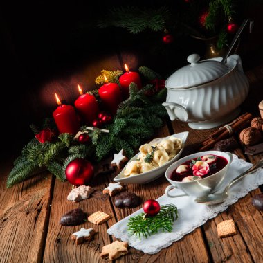 Noel Pancar çorbası, Pancar çorbası ile küçük köfte