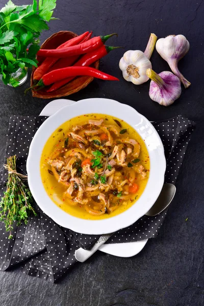 Sopa Tradicional Callos Estilo Polaco Con Carne Res Verduras —  Fotos de Stock