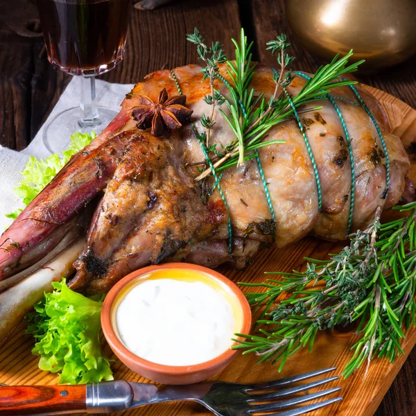 Grilled Lamb Shoulder Rosemary Braised Ove — Stock Photo, Image
