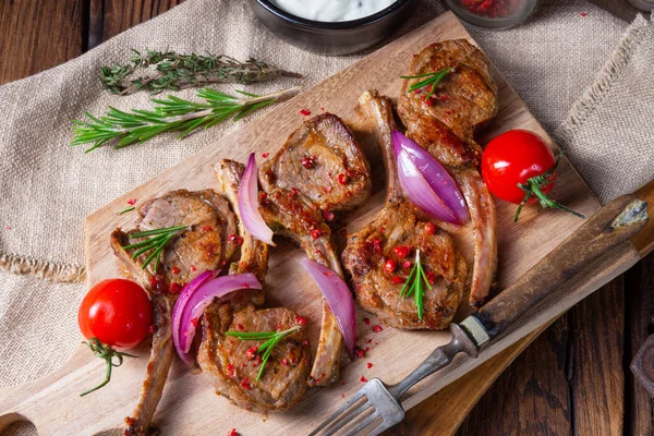 Tasty Lamb Chops Mint Rosemar — Stock Photo, Image