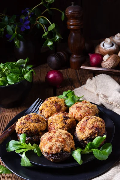 Gevuld Met Gehakt Gebakken Champignons — Stockfoto