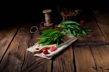 Allison ursinum taze Ramson ve bir sürü değerli vitamin.