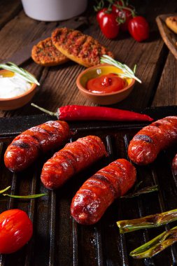 Domates Bruschetta ile Chili chorizo sosis