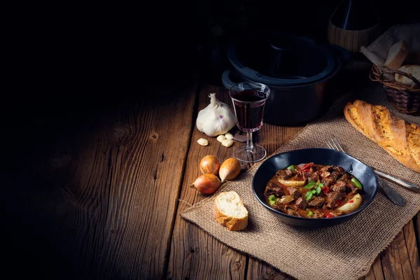 Classic beef goulash with peppers and onions — Stock Photo, Image