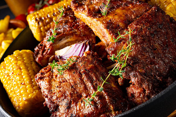 Rustic spare ribs from the oven
