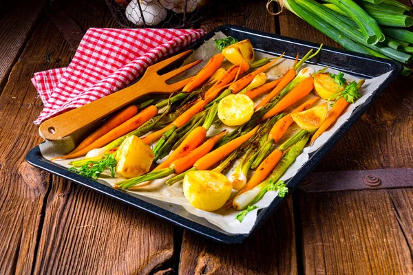 Caramelized Oven Vegetables Honey Sesame — Stock Photo, Image