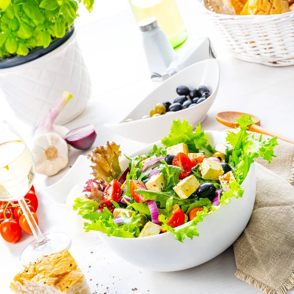 Salada Grega Com Queijo Ovelha Delicioso Clássico — Fotografia de Stock