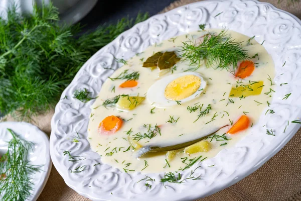 Zupa Koperkowa Ziemniakiem Świeżym Koperkiem Jajkiem — Zdjęcie stockowe