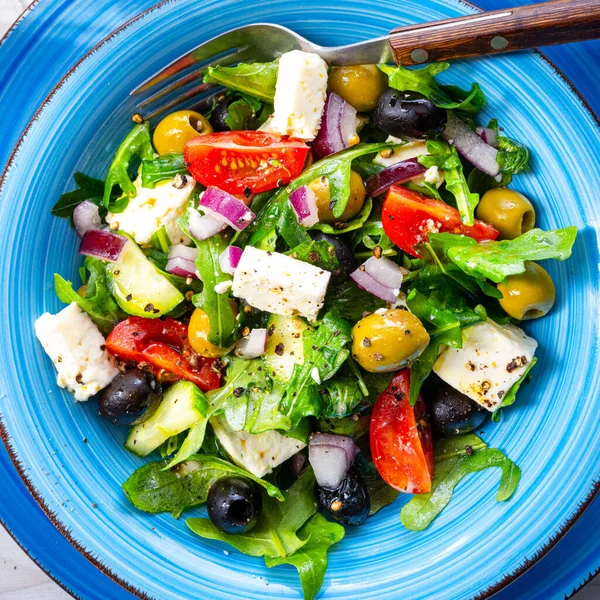 Griechischer Salat Mit Schafskäse — Stockfoto