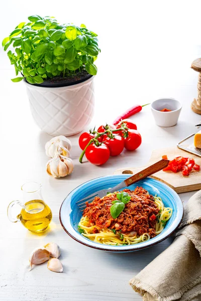 Delicious Spaghetti Bolognese White Background — Stock Photo, Image