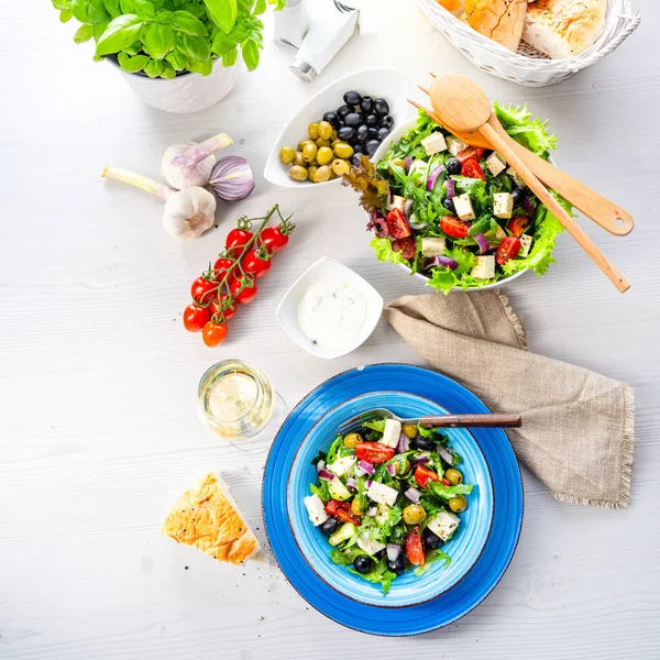 Rustik Grekisk Sallad Med Fårost — Stockfoto