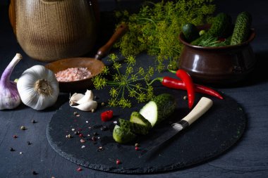 rustik taze salatalık turşusu (Polonyalı malosolne)