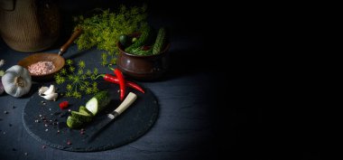 rustik taze salatalık turşusu (Polonyalı malosolne)