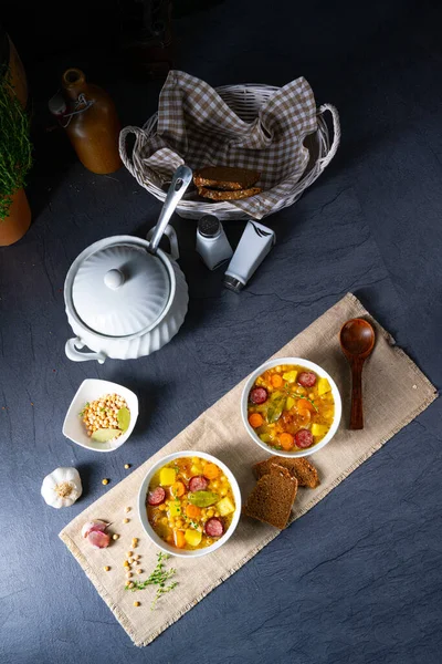 Hearty Hrášek Polévka Babičkách Rezept — Stock fotografie